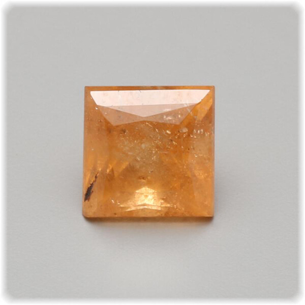 Mandarin Granat facettiert Viereck 5,0 mm x 5,0 mm / 1,16 ct.