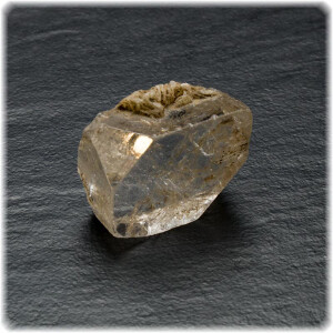 Topas-Rohkristall Natur ca. 2,5 cm x 3,0 cm / 28 g. /...