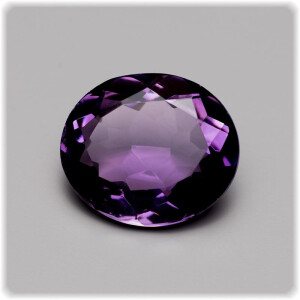 Amethyst facettiert Oval 16,6 mm x 14,2 mm / 10,51 ct.