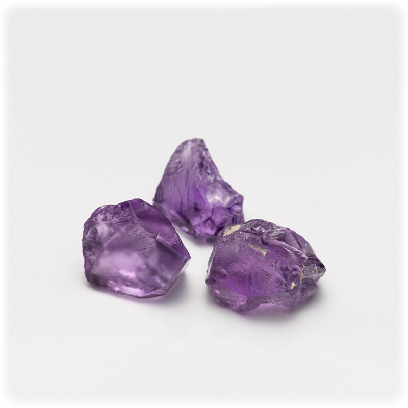 Amethyst Rohsteine – 15,29 g / 76, box