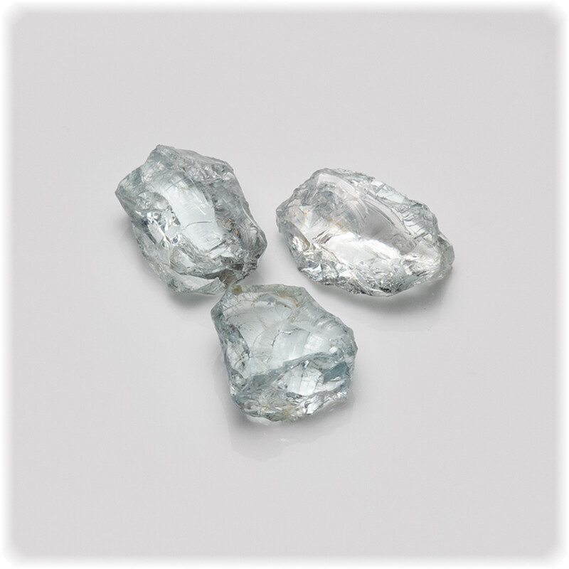 Aquamarin - Rohstein – 5,6 g / 28, box