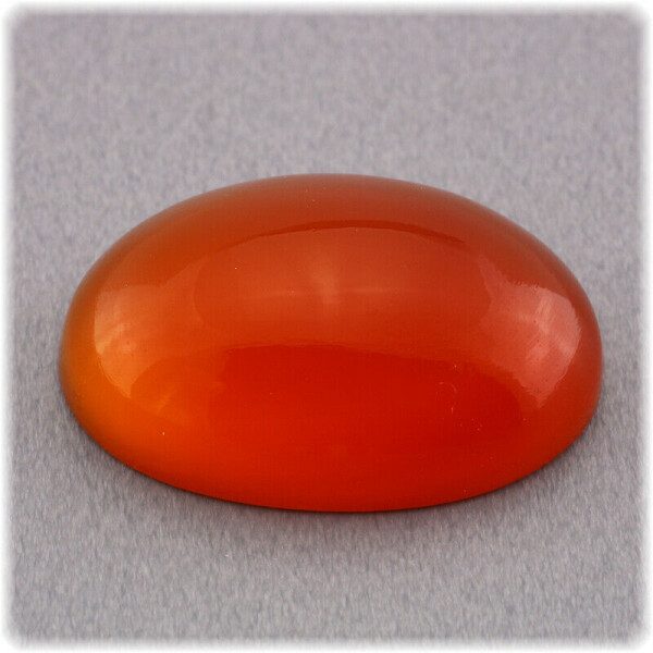 Karneol / Cabochon / orange / oval 18 x 13 mm / 10,86 ct.