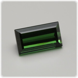Turmalin grün Verdelith facettiert Baguette 11,7 mm x 6,4 mm / 4,07 ct.